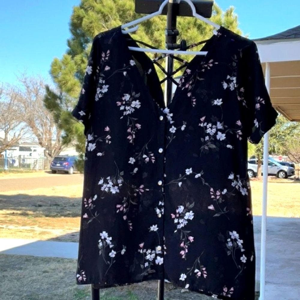Take 50% OFF- Sienna Sky Floral Women's Blouse, Size-S